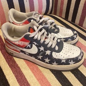 Nike Air Force One Stars and Stripes 9.5 mens